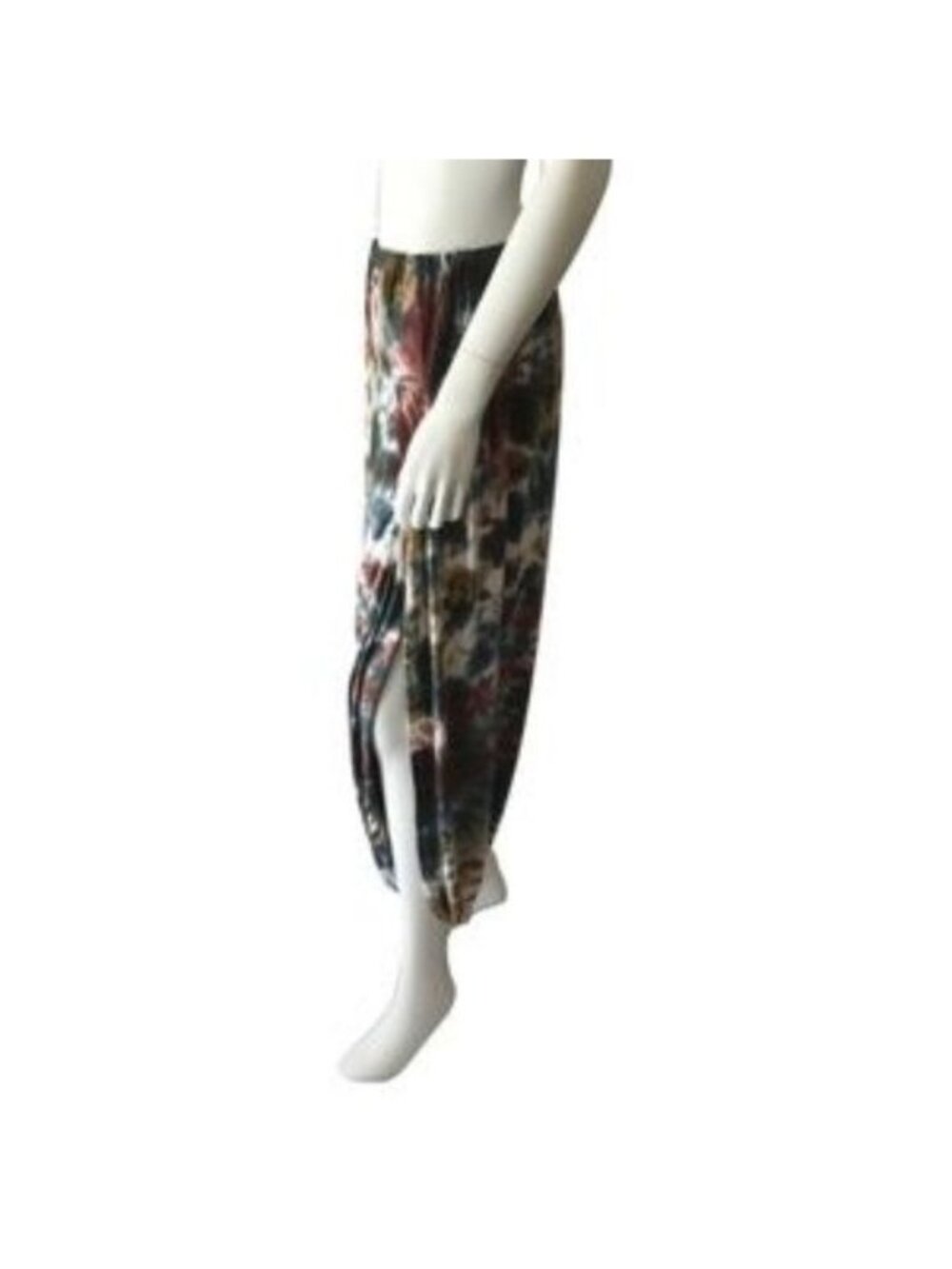 Jayli Tie-Dye Cotton Pujari Skirt - Picture 2 of 10